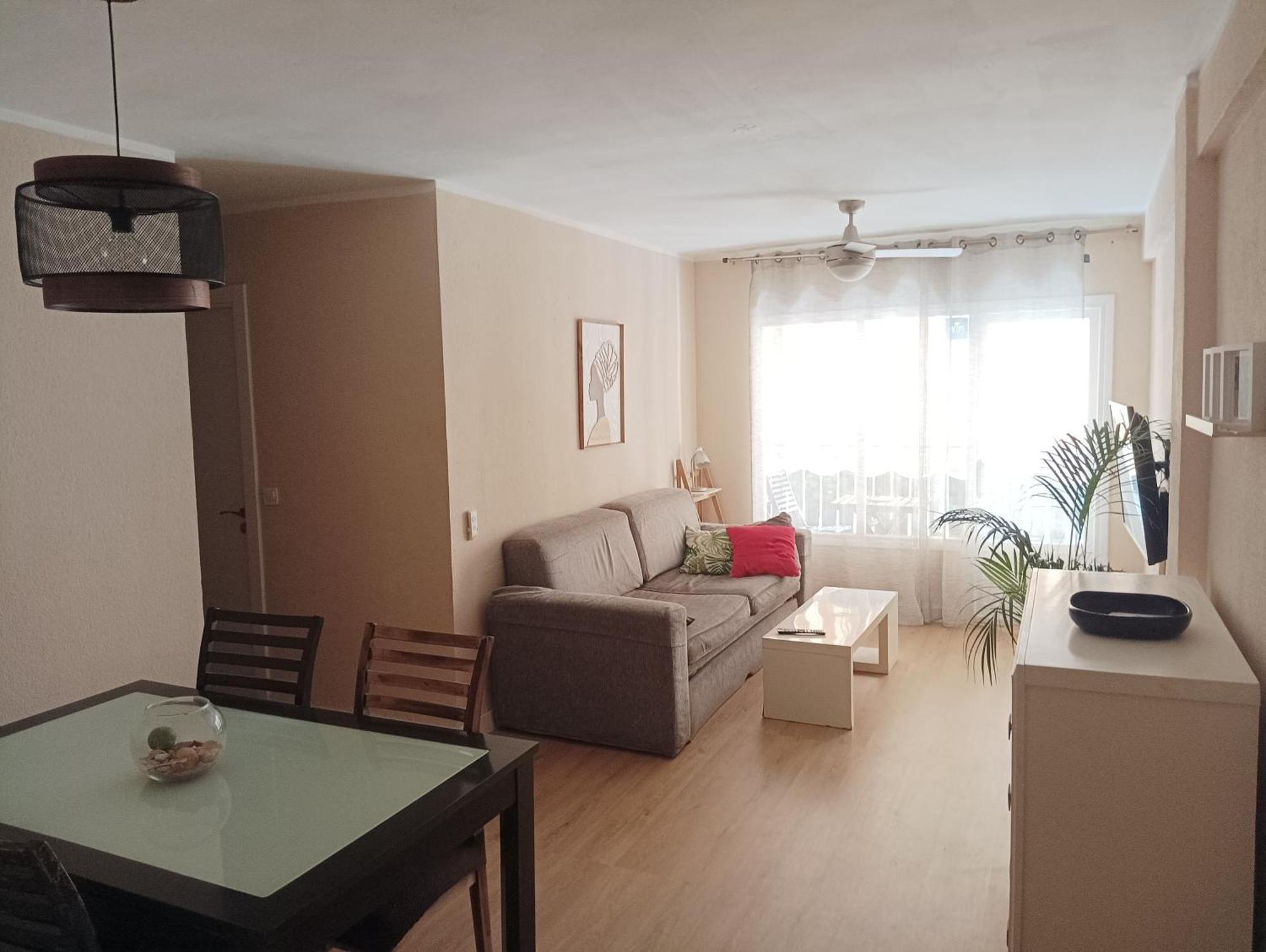 Habitaciones En Apartamento Compartido Delicias Room Cerca Del Mar, Aeropuerto, Ave Y Metro มาลากา ภายนอก รูปภาพ